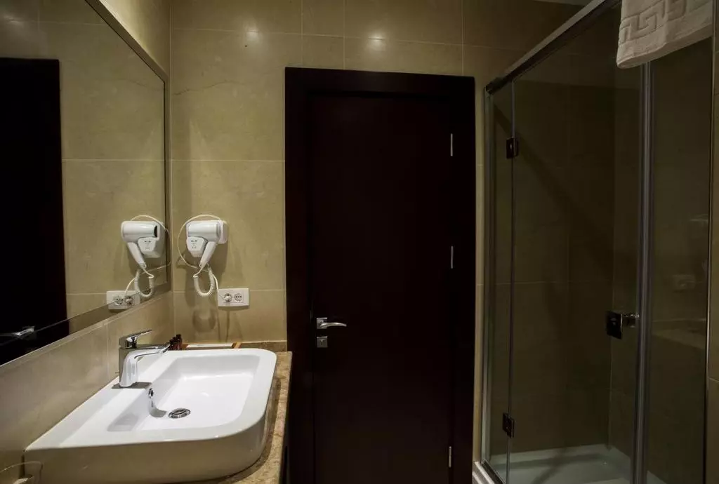 HOTEL HARMONY BAKU_shabavizparvaz_15.jpg